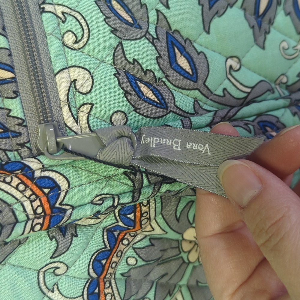 Vera Bradley Green Floral Tote - Picture 5 of 11